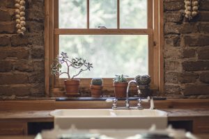 Przyssawki do mocowania na okno - dobre narzędzie dla Twojego domu
